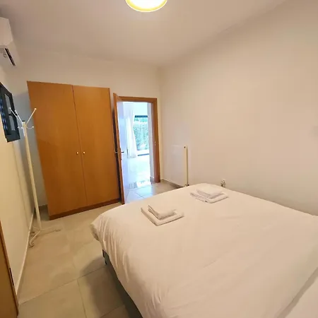 Angelbay Apartment *