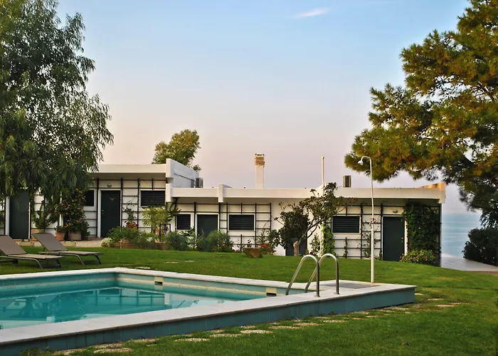 Angelbay * Agía Triás